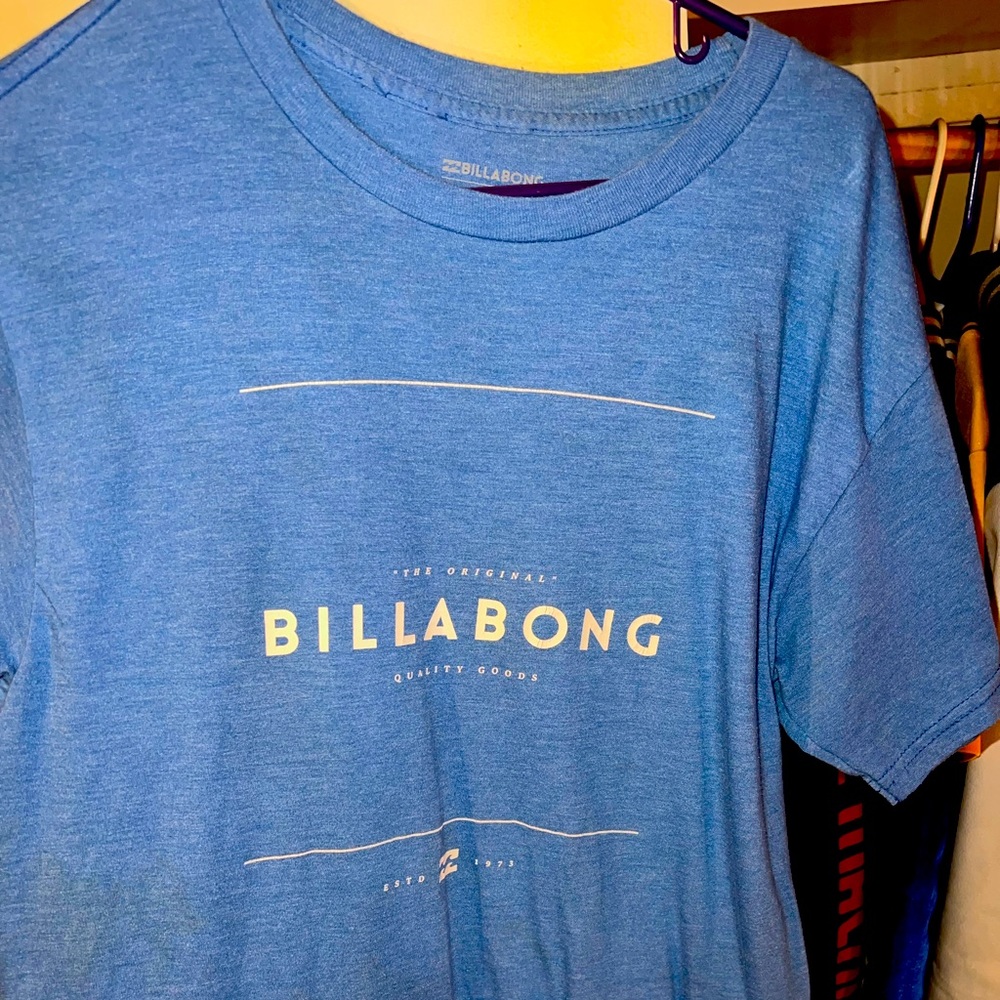 Graphic tee